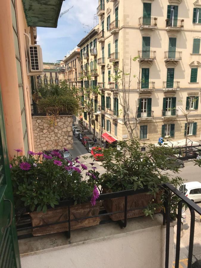 意大利小屋旅馆 那不勒斯 外观 照片